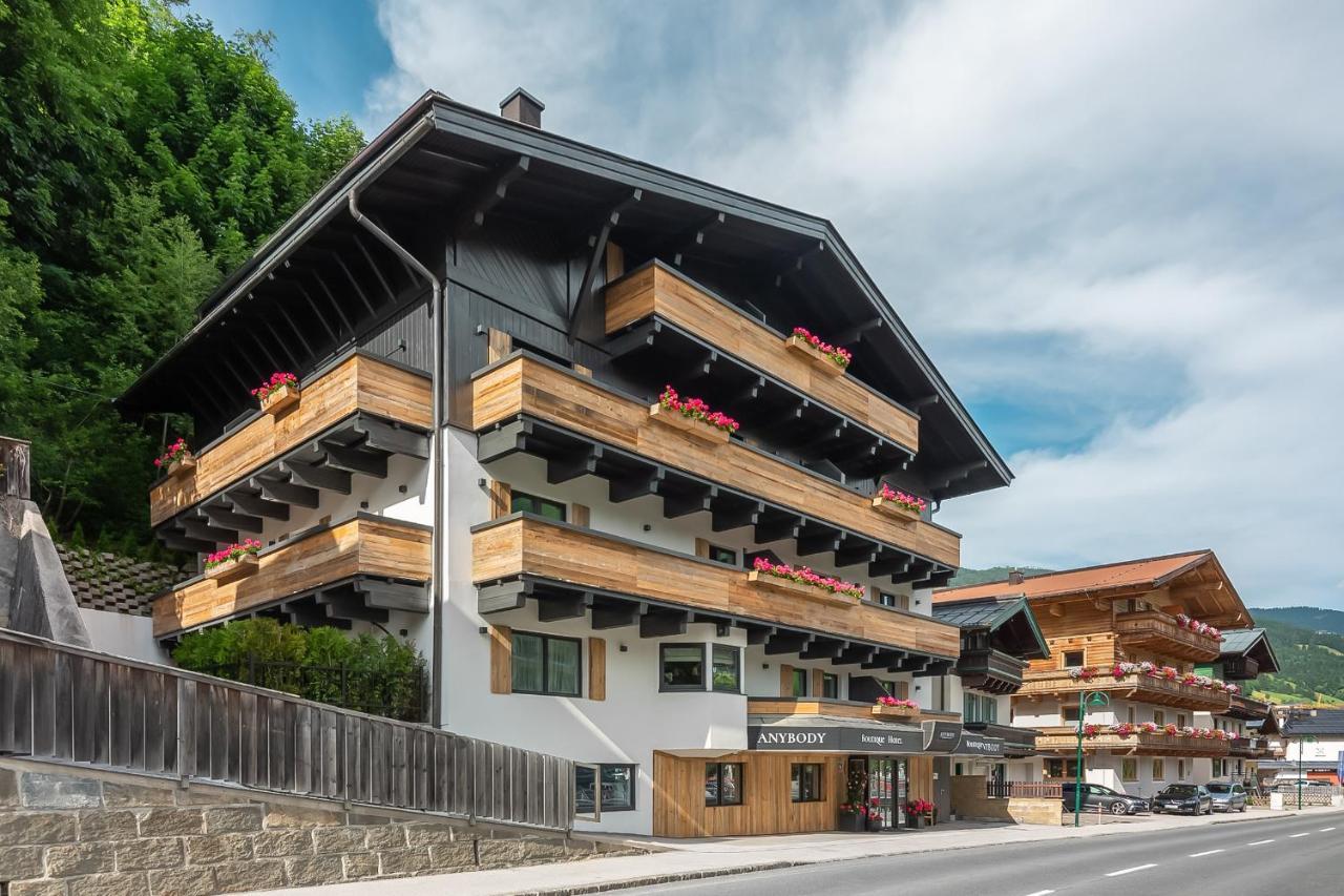 Boutique Hotel Anybody Saalbach-Hinterglemm Exterior foto